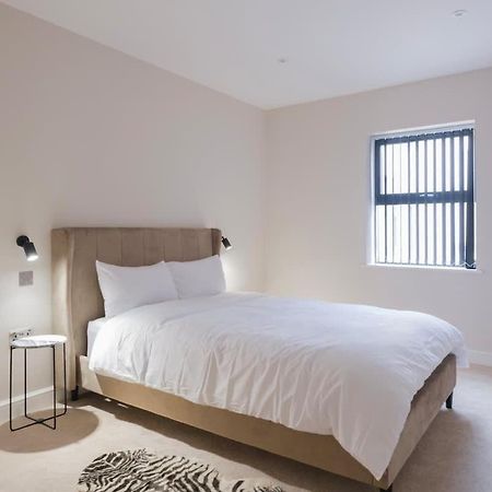 Charming 1-Bedroom Apartment In Leeds City Centre Perfect For Couples Or Solo Travelers Eksteriør bilde