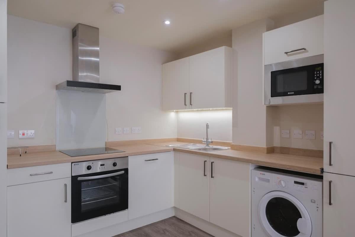 Charming 1-Bedroom Apartment In Leeds City Centre Perfect For Couples Or Solo Travelers Eksteriør bilde