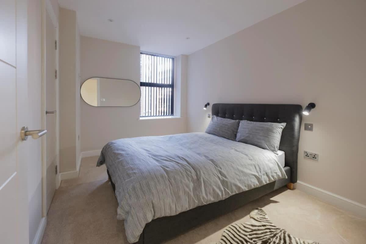 Charming 1-Bedroom Apartment In Leeds City Centre Perfect For Couples Or Solo Travelers Eksteriør bilde