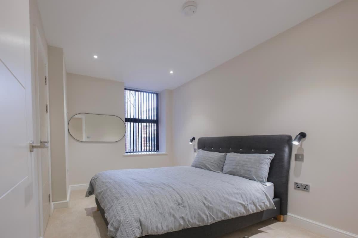 Charming 1-Bedroom Apartment In Leeds City Centre Perfect For Couples Or Solo Travelers Eksteriør bilde